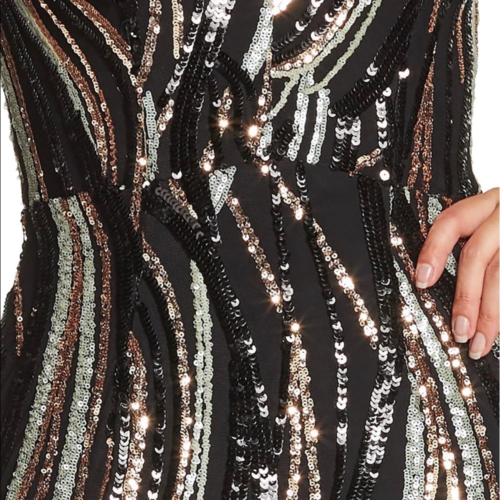 Dress the Population Alessandra Sequin Gown - Picture 5 of 5